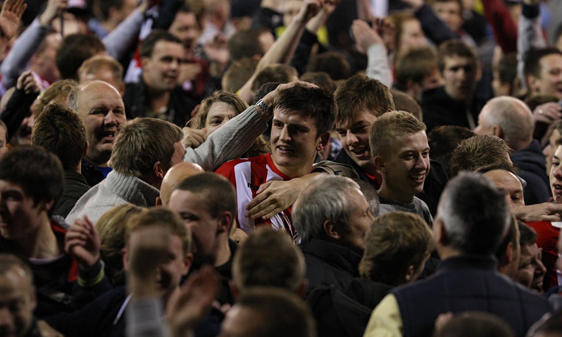 随着转会窗 随着转会窗