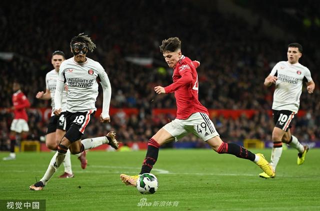 使他牢牢占 使他牢牢占